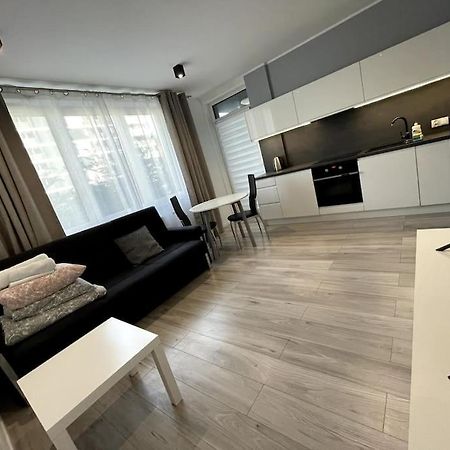New Apartment - Near Sky Tower - 4 People - New Building - Lift Vratislav Exteriér fotografie